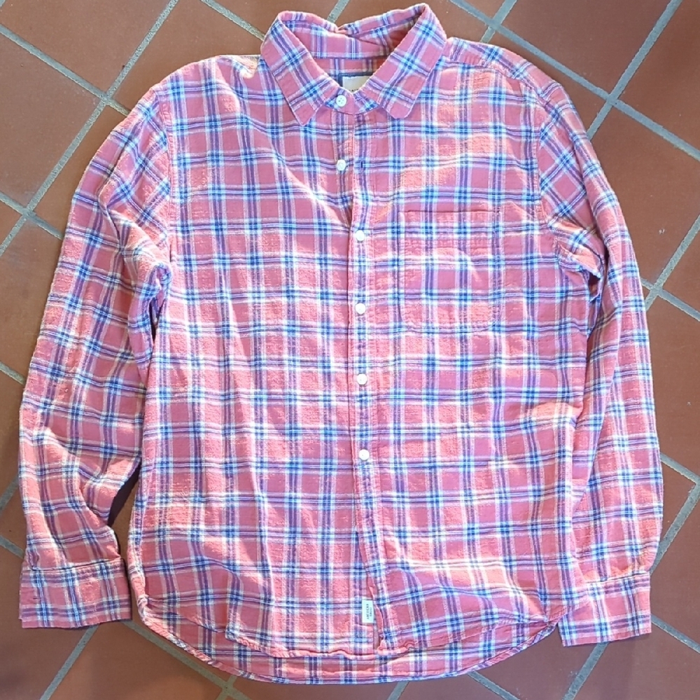 American Eagle Men's Pink Plaid Shirt